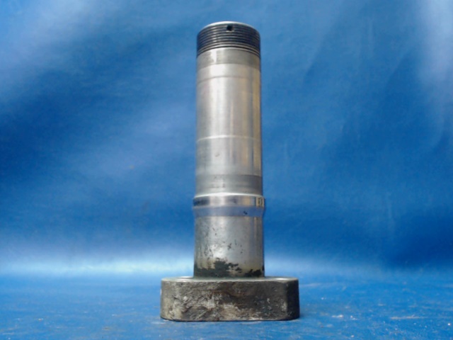 0541124 Cessna - Axle - Main Gear (Aluminum)